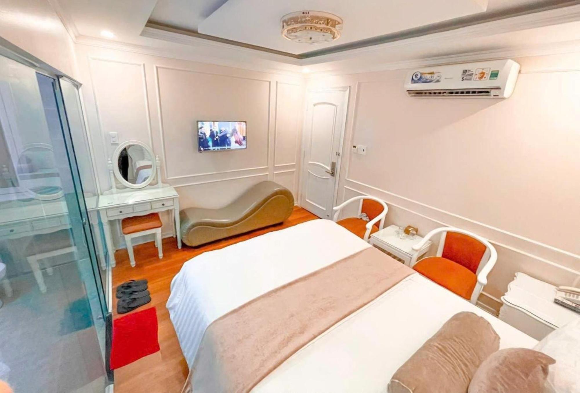 Khai Hung Hotel Binh Chanh Hô Chi Minh-Ville Extérieur photo