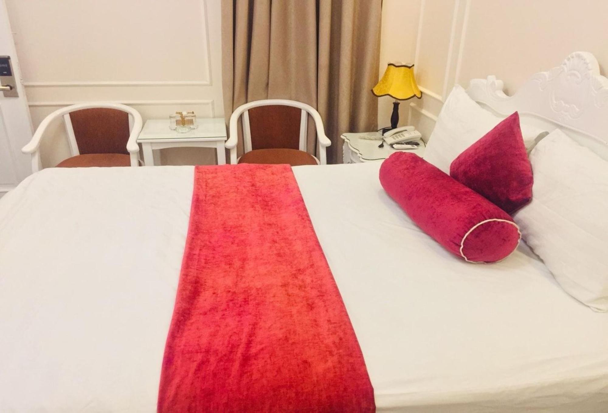 Khai Hung Hotel Binh Chanh Hô Chi Minh-Ville Extérieur photo
